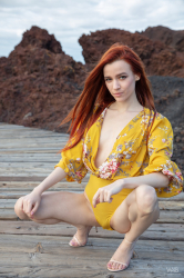 Walk-In-Yellow