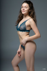 CASTING-Tina-Tee