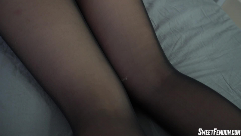 Be My Cum Guzzler  Juliette March