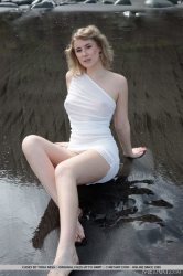 Sandy-Kisses