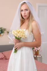 Beautiful-Bride-White-Stockings