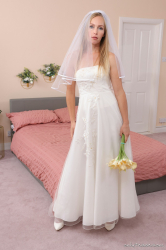 Beautiful-Bride-White-Stockings